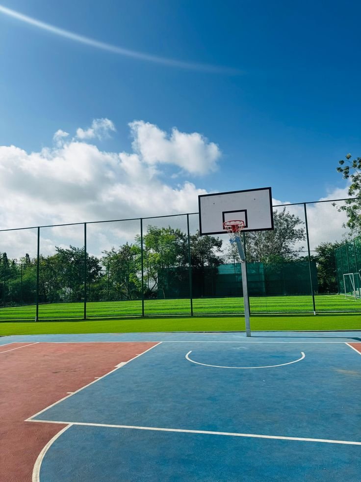 تنفيذ ملاعب كرة طائرة بالرياض