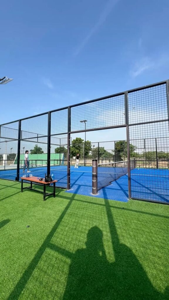 تنفيذ ملاعب بادل بالرياض